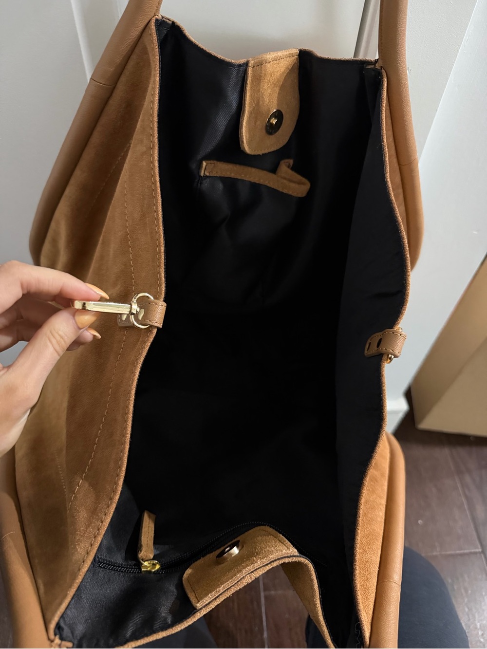 ASOS Tan Suede Tote Shoulder Bag - Picture 7 of 7